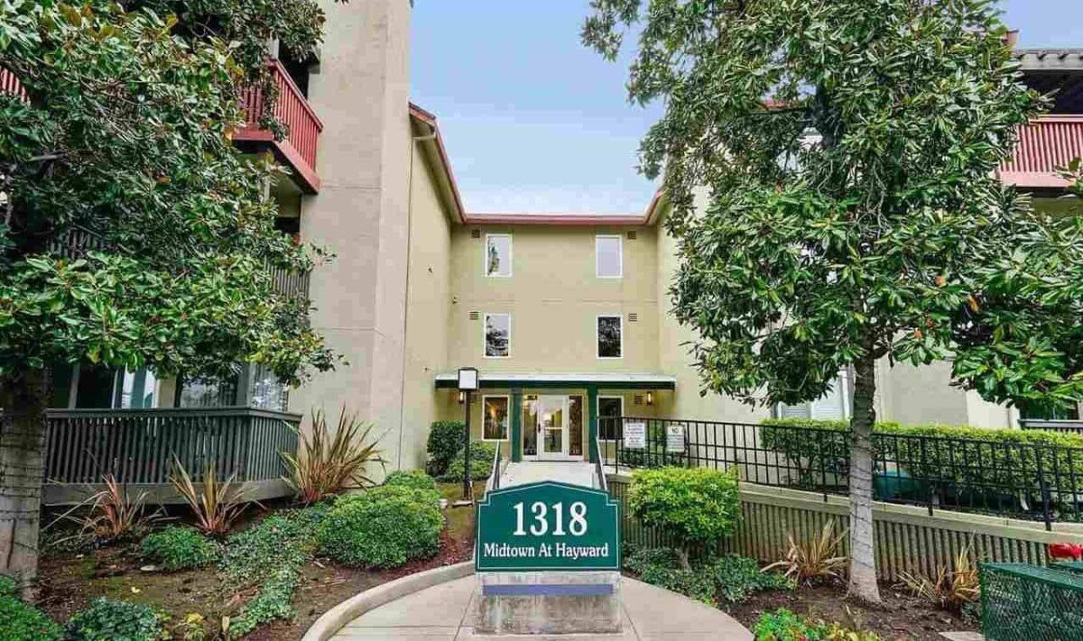 1318 B Street, Hayward <br>$420,000