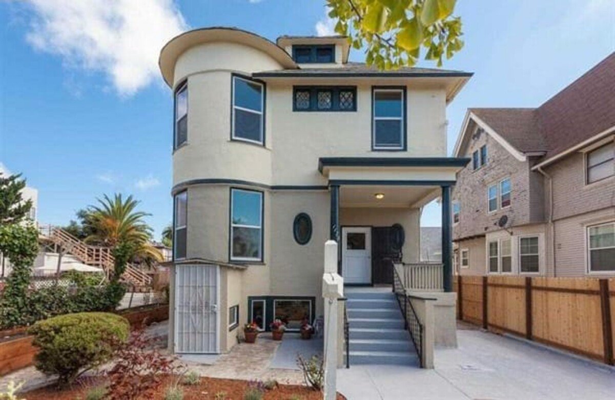 1175 12th Street, Oakland <br>$875,000