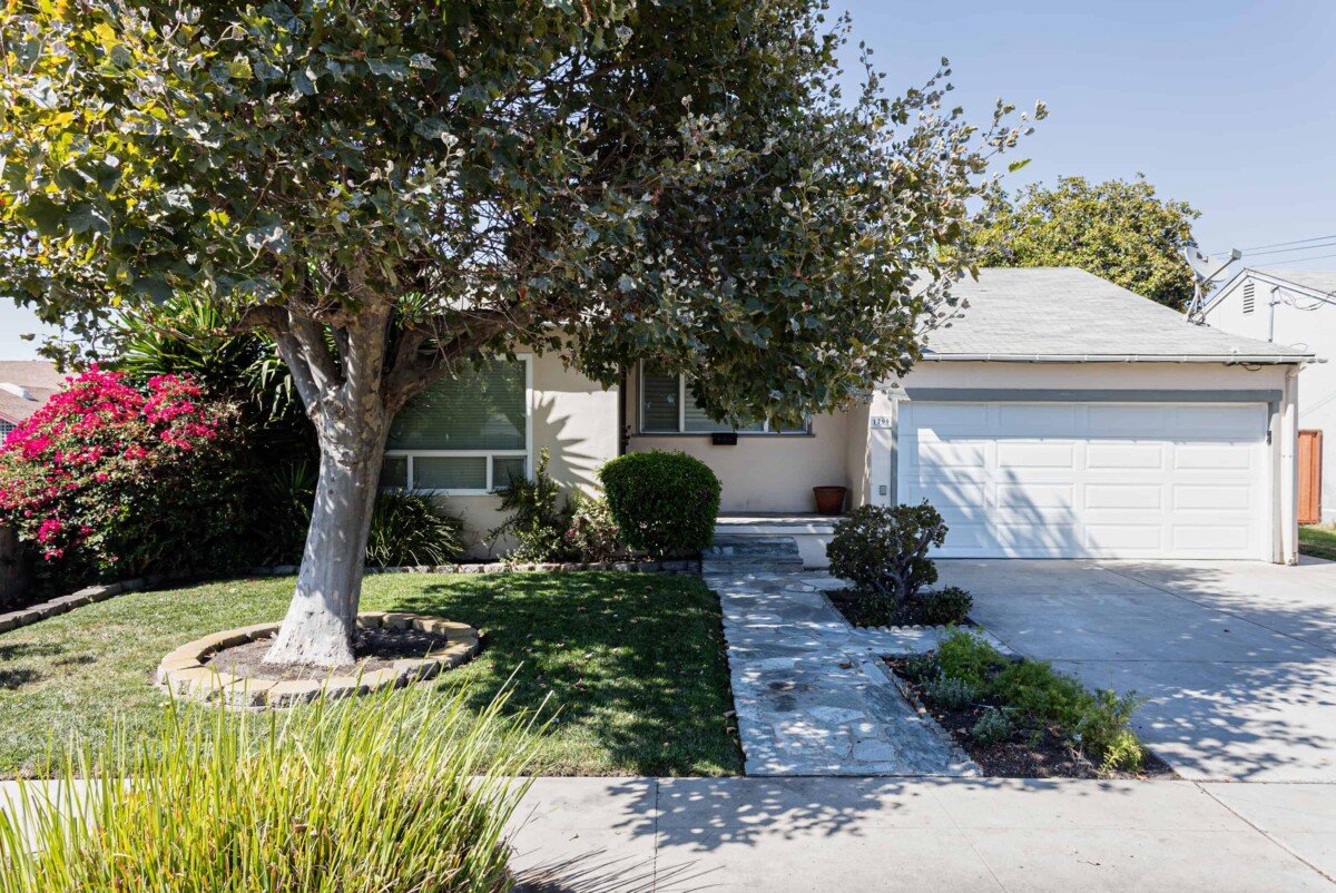 1799 Manor Blvd. San Leandro</br> $670,000